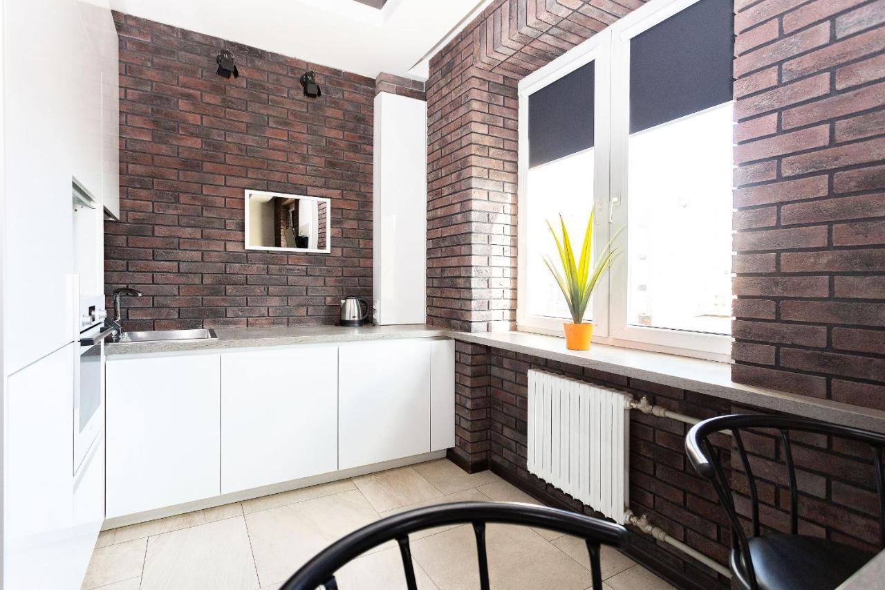 Apartments On Ploscha Yakuba Kolasa Minsk Ngoại thất bức ảnh